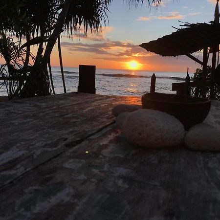 Guru Beach Resort แทนกาลเล ภายนอก รูปภาพ