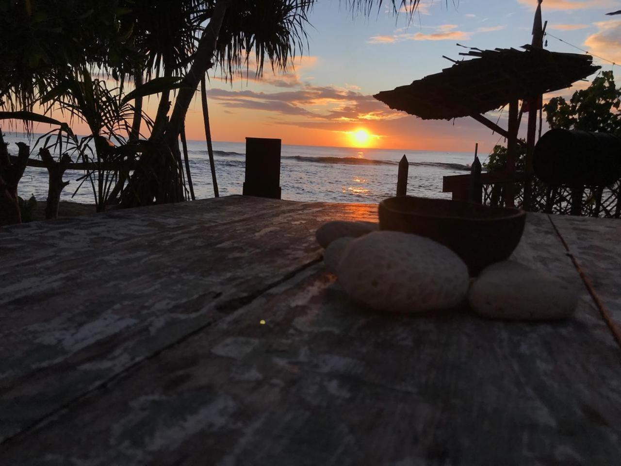 Guru Beach Resort แทนกาลเล ภายนอก รูปภาพ
