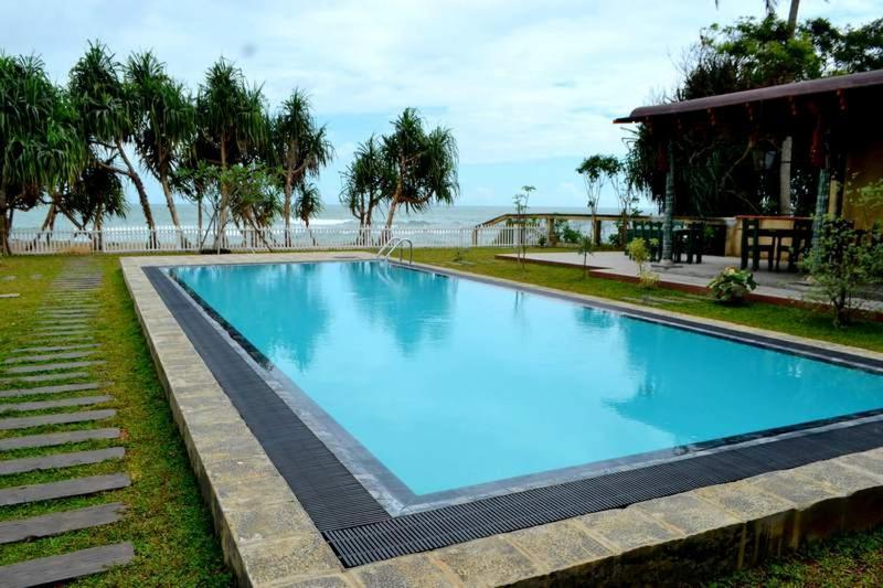 Guru Beach Resort แทนกาลเล ภายนอก รูปภาพ